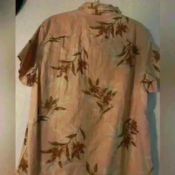 Button up Bundle - American Eagle Small & Huntington Beach large (smaller fit) - Picture 5 of 7